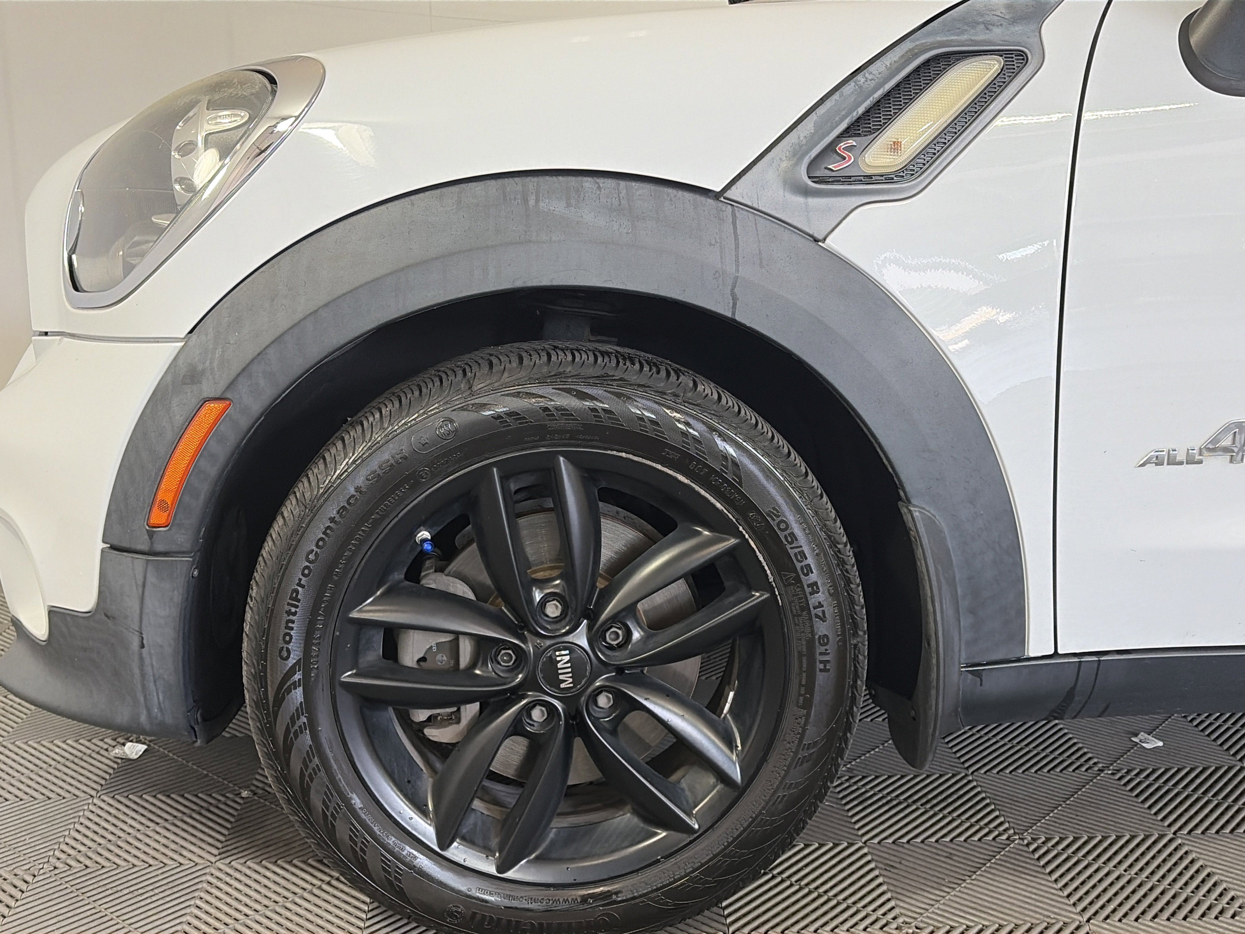 Used 2014 MINI Cooper Paceman S image 10