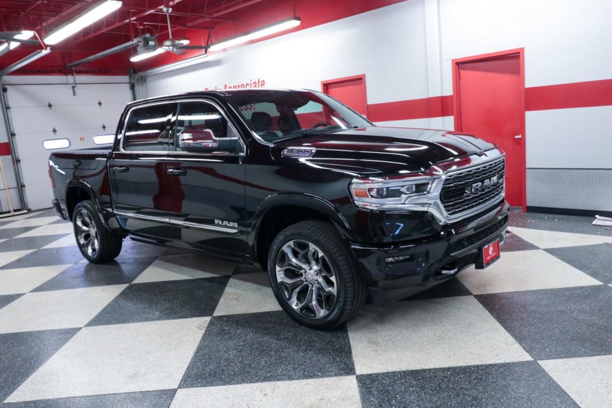 Used 2024 RAM 1500 Limited AWD/4WD image 37
