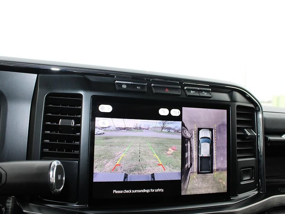 Used 2023 Ford F350 Lariat w/ FX4 Off-Road Package image 16