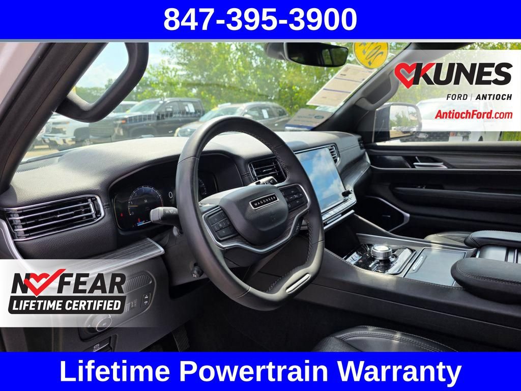 Used 2024 Jeep Wagoneer L Series II w/ Flexible Seating Group AWD/4WD image 22