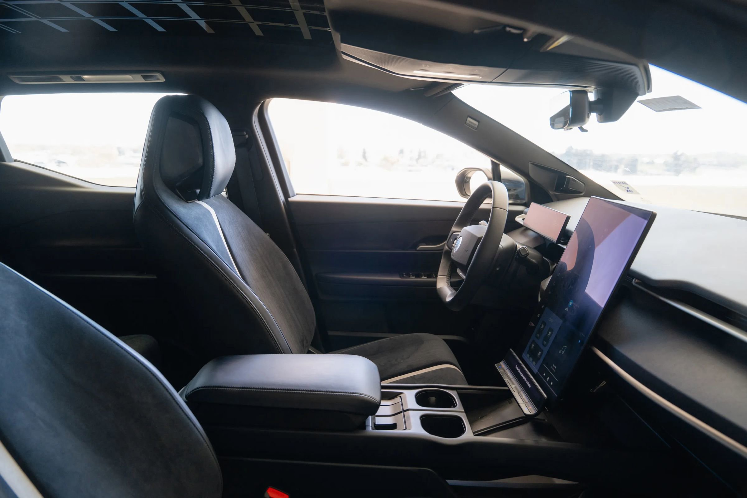 Used 2023 Fisker Ocean One image 18