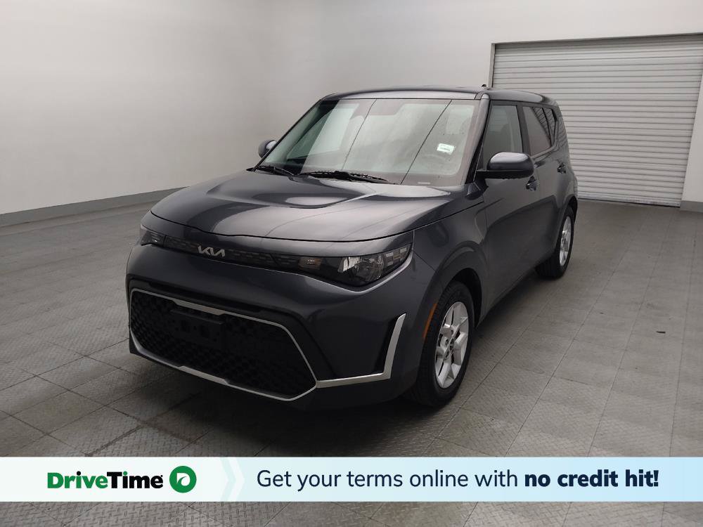 Used 2023 Kia Soul LX w/ LX Technology Package FWD image 1