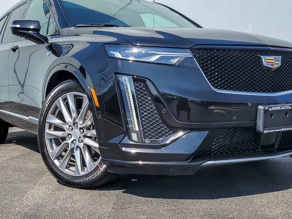 Used 2020 Cadillac XT6 Sport image 2