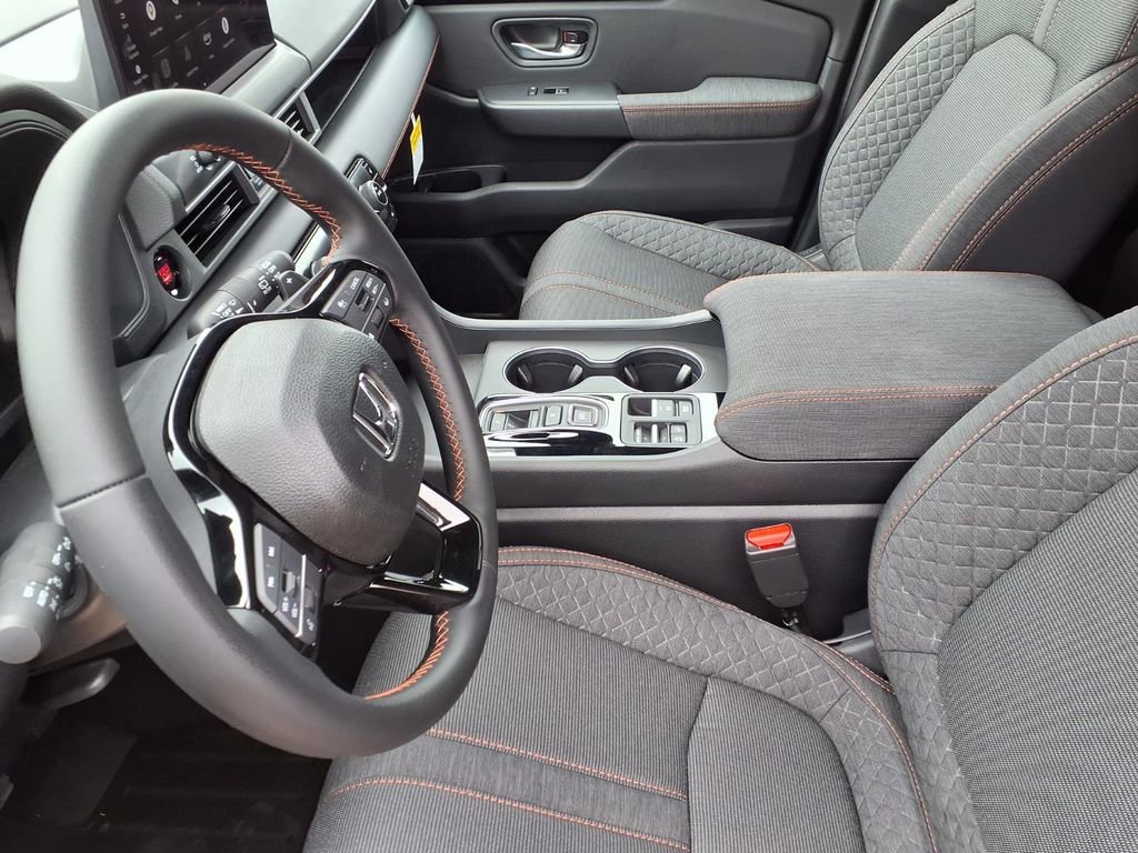 New 2026 Honda Pilot Sport image 16