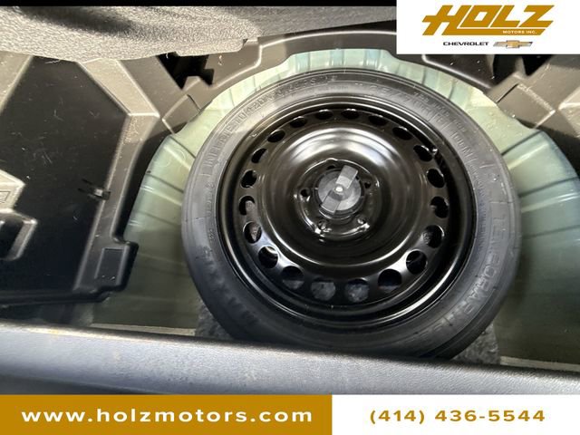 Used 2023 Chevrolet Equinox RS w/ RS Leather Package image 37