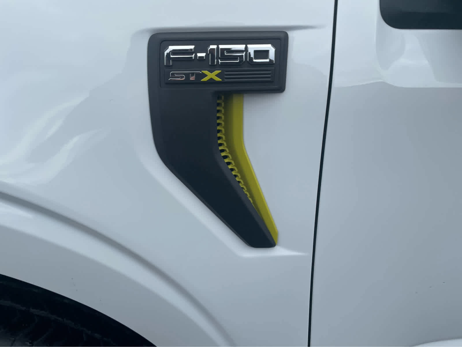 Used 2025 Ford F150 STX w/ Equipment Group 200A image 10