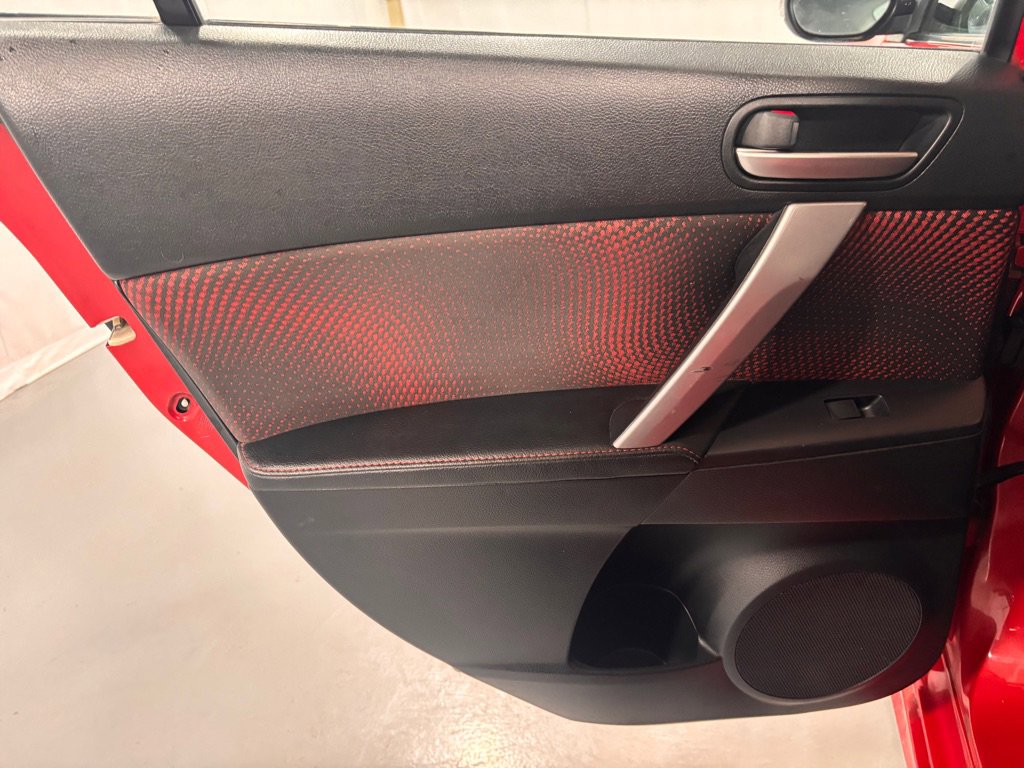 Used 2012 MAZDA MAZDA3 Touring image 23