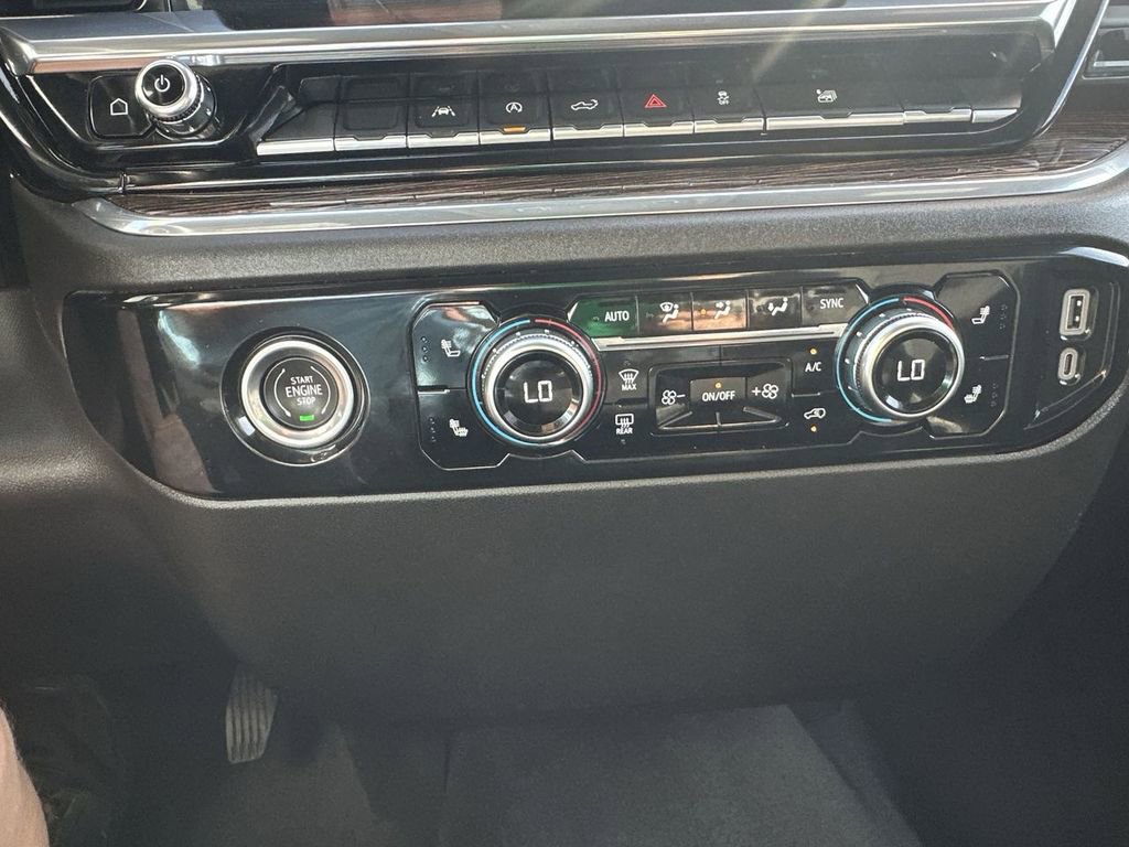 Used 2024 GMC Sierra 1500 SLE image 24