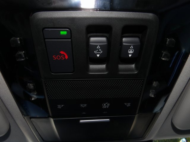 New 2025 Mitsubishi Outlander SE image 26