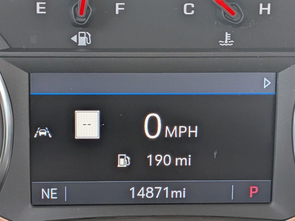 Used 2023 GMC Terrain SLE w/ Driver Convenience Package image 20