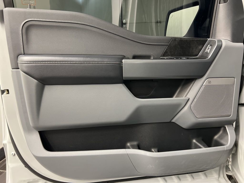 Used 2024 Ford F150 Lightning Flash w/ Max Trailer Tow Package image 29