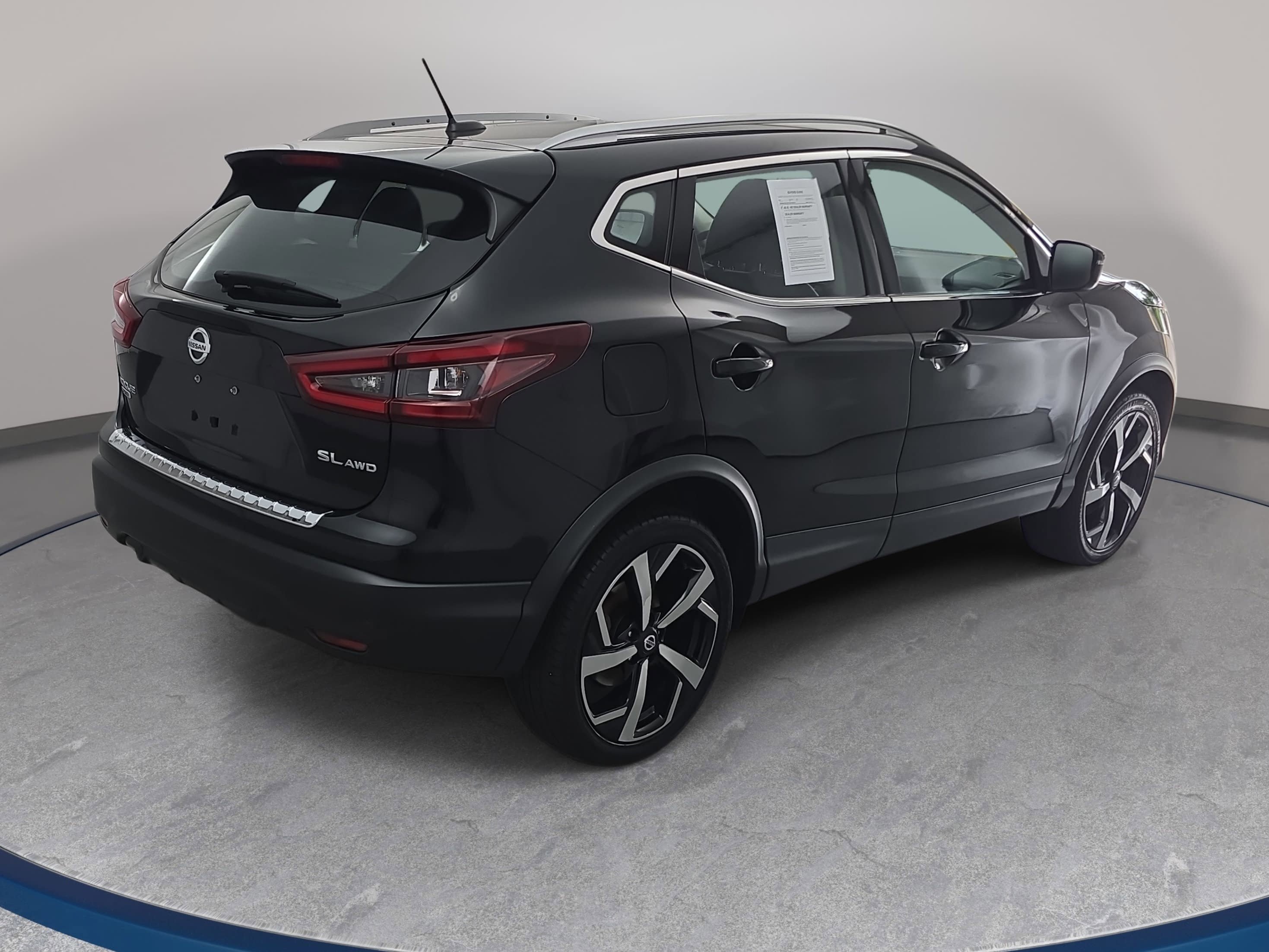 Certified 2022 Nissan Rogue Sport SL w/ Premium Package AWD/4WD image 5