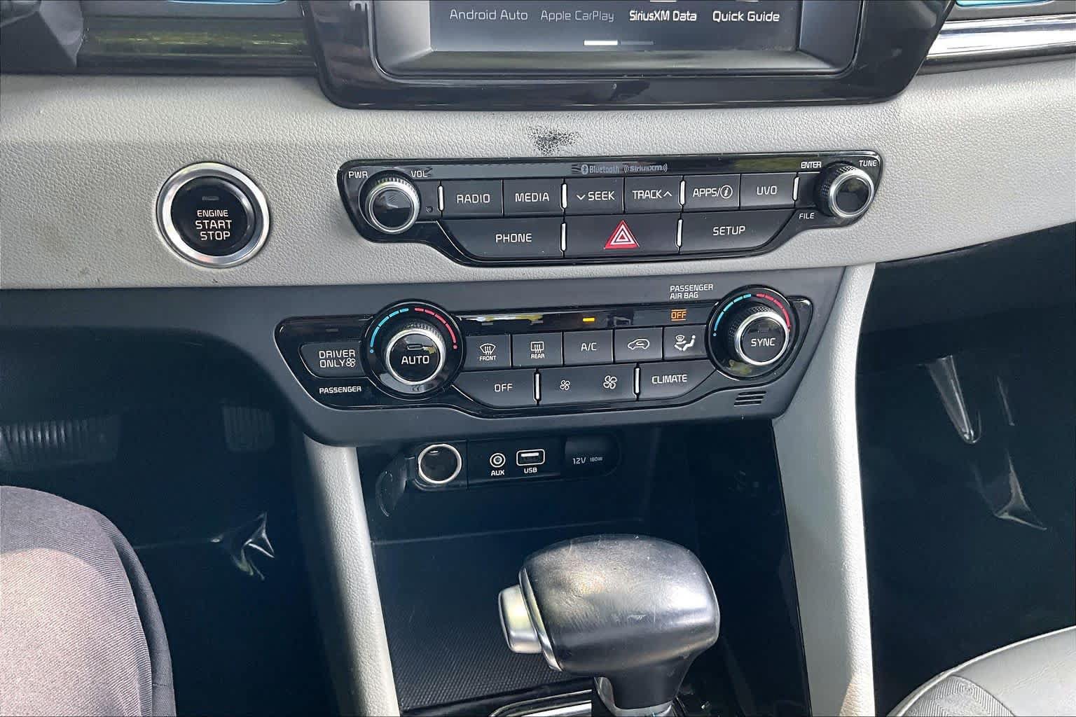 Used 2019 Kia Niro EX FWD image 34