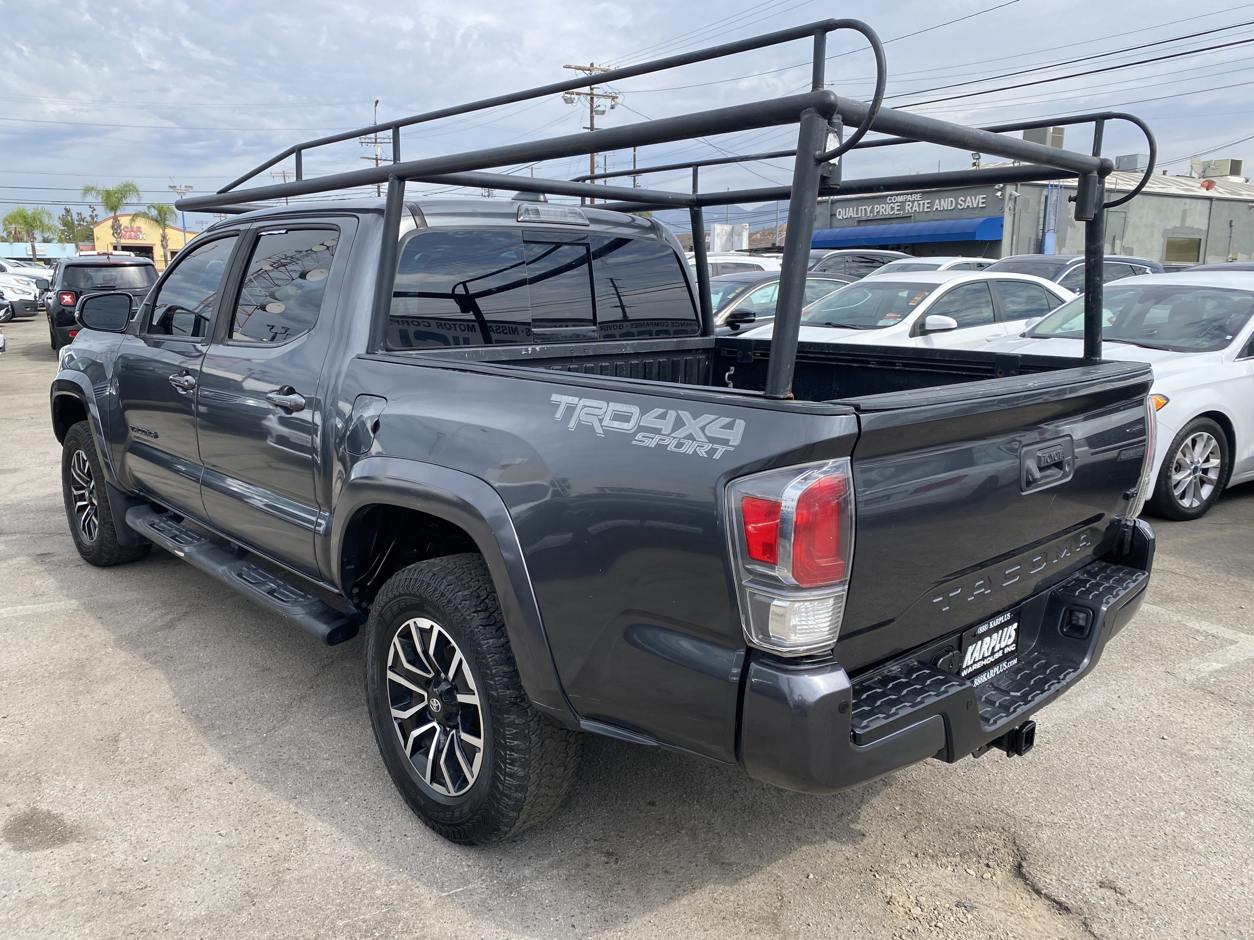 Used 2021 Toyota Tacoma TRD Sport w/ Technology Package AWD/4WD image 12