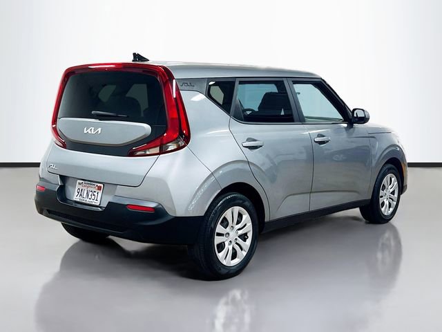 Certified 2022 Kia Soul LX image 7