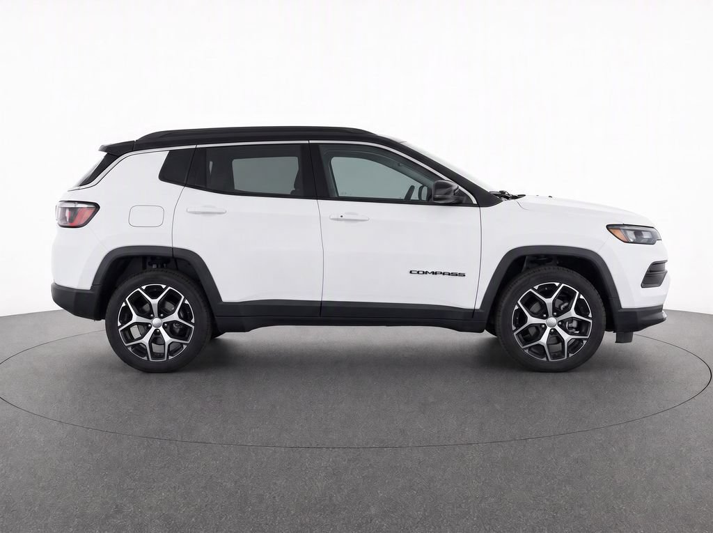 Used 2024 Jeep Compass Limited AWD/4WD image 9