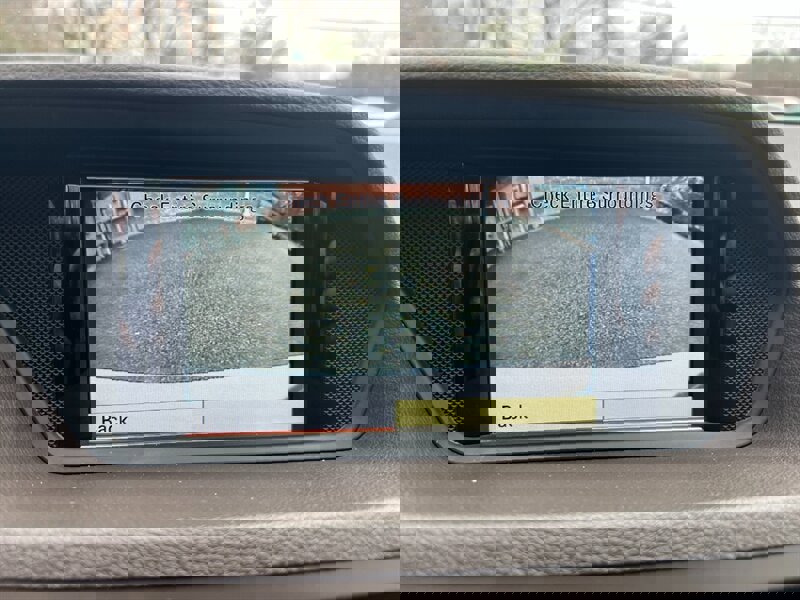 Used 2011 Mercedes-Benz E 550 Cabriolet image 14