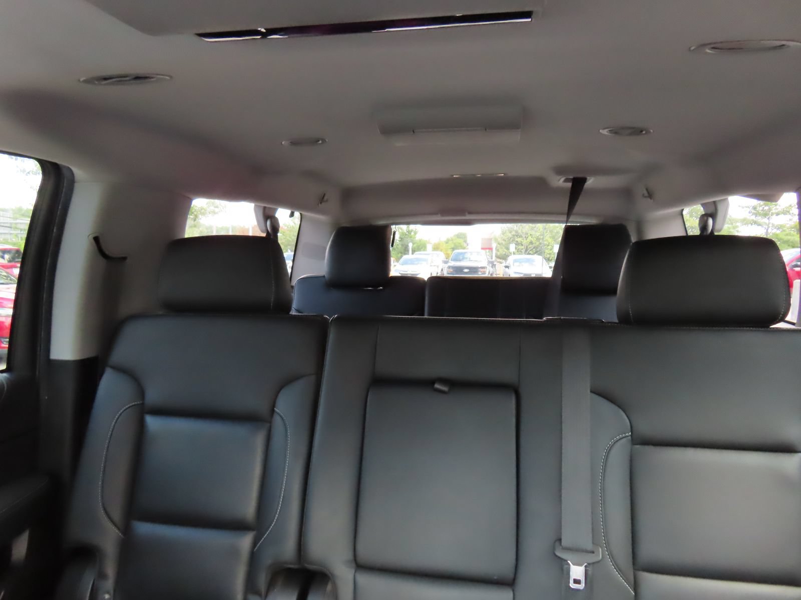 Used 2019 GMC Yukon XL SLT w/ Open Road Package AWD/4WD image 40