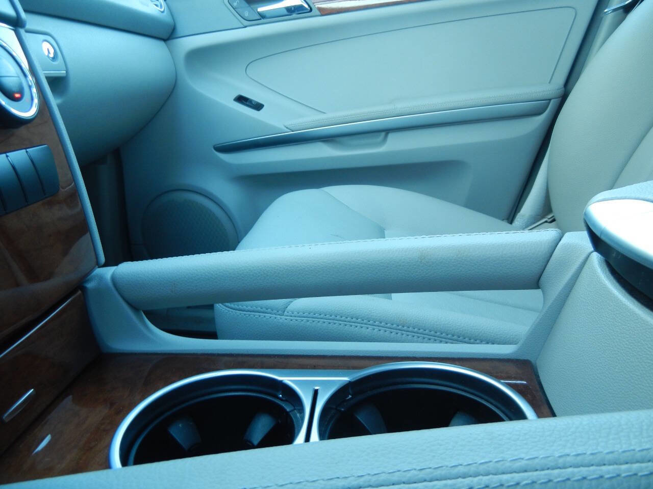 Used 2006 Mercedes-Benz ML 350 4MATIC image 40