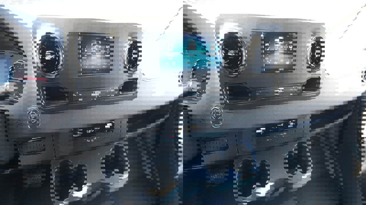 Used 2024 Mercedes-Benz Sprinter 144 Cargo image 13