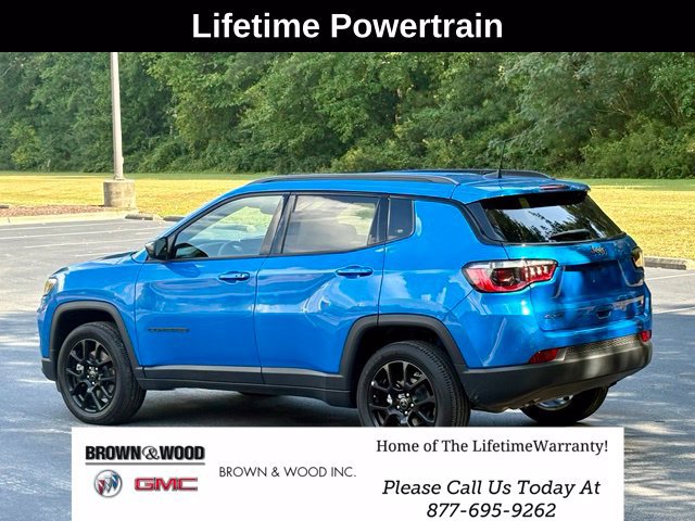 Used 2026 Jeep Compass Latitude AWD/4WD image 4