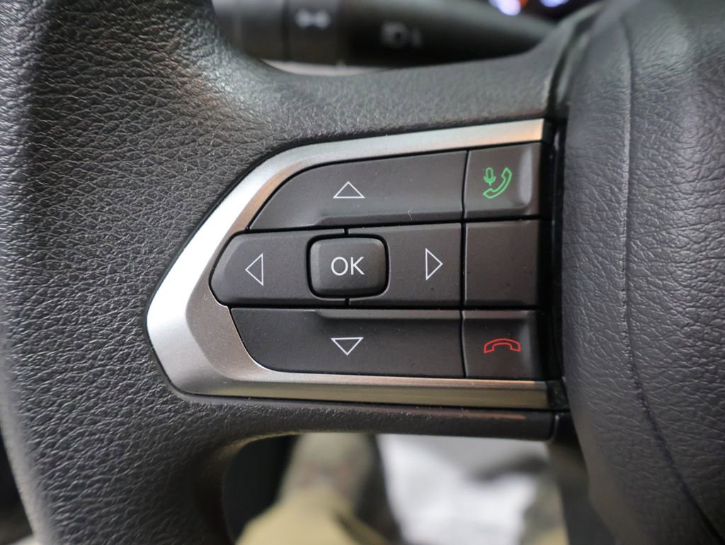 Used 2024 Jeep Compass Sport image 32