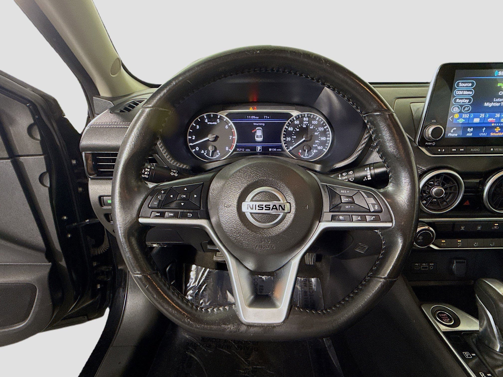 Used 2022 Nissan Sentra SV FWD image 13