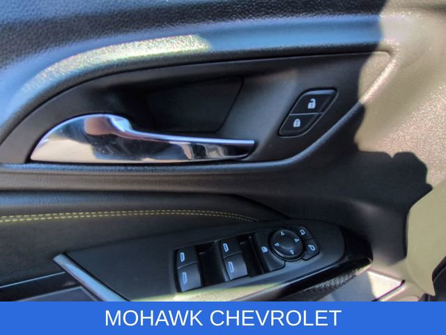 Used 2025 Chevrolet Trax LT w/ LT Convenience Package image 23