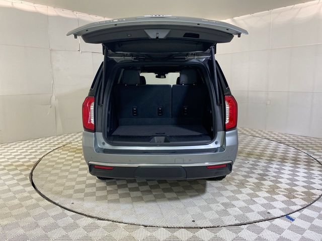 Used 2023 GMC Yukon SLT w/ SLT Luxury Package AWD/4WD image 18