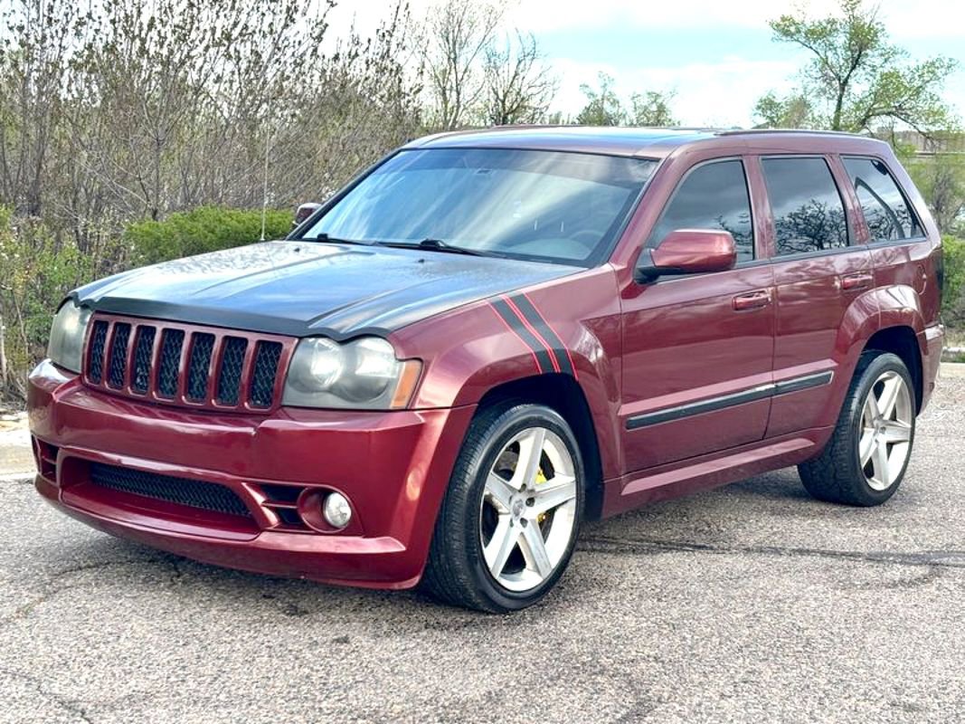 Used 2007 Jeep Grand Cherokee SRT8 w/ SRT Option Group I AWD/4WD image 5