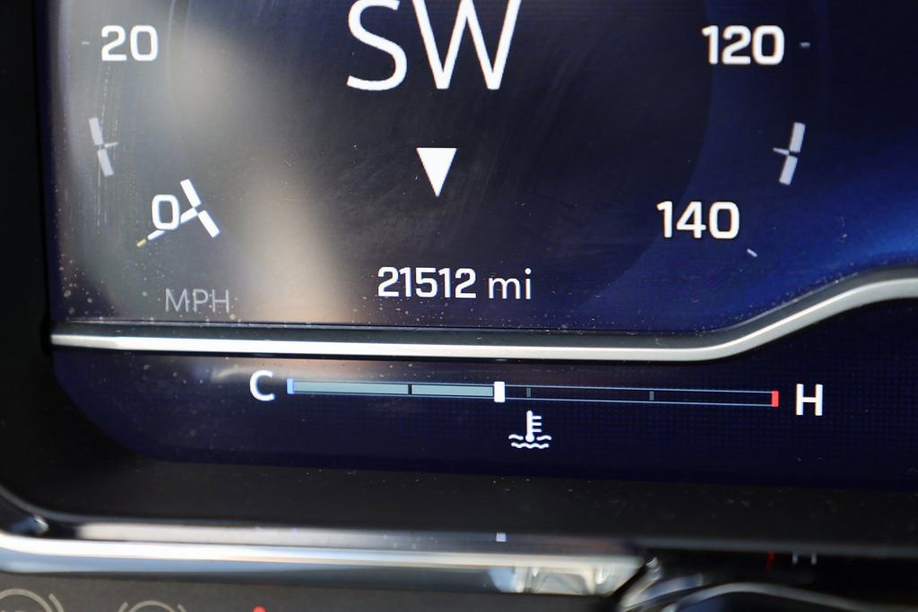 Used 2023 Chevrolet Silverado 1500 High Country w/ High Country Premium Package AWD/4WD image 14