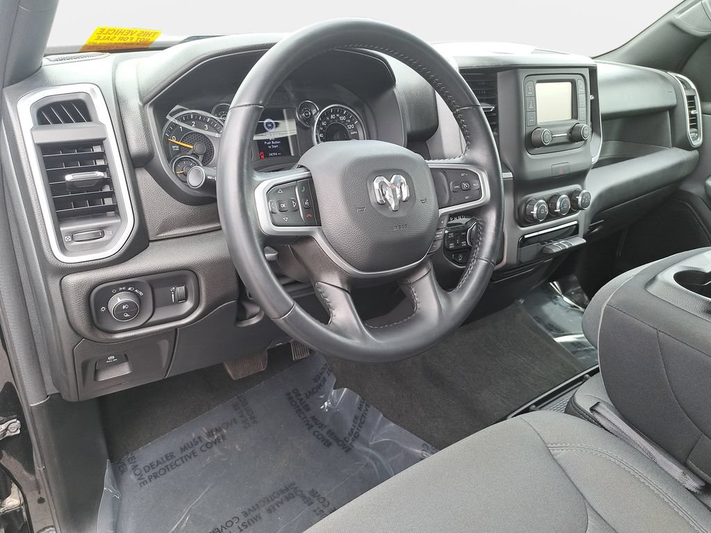 Used 2022 RAM 1500 Big Horn AWD/4WD image 16