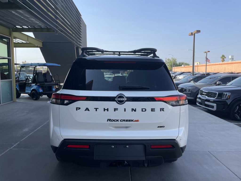 Used 2024 Nissan Pathfinder Rock Creek AWD/4WD image 10