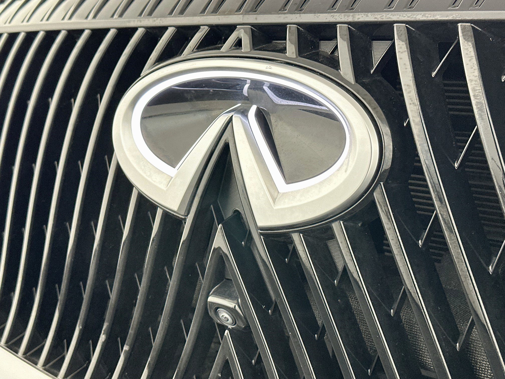 Used 2025 INFINITI QX80 Luxe AWD/4WD image 36