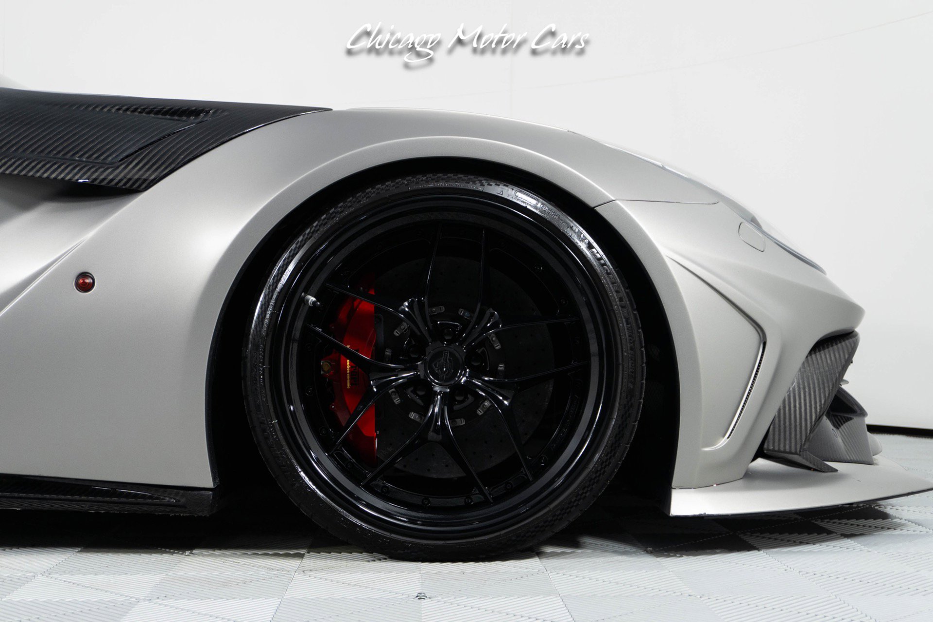 Used 2016 Ferrari F12 Berlinetta RWD image 14