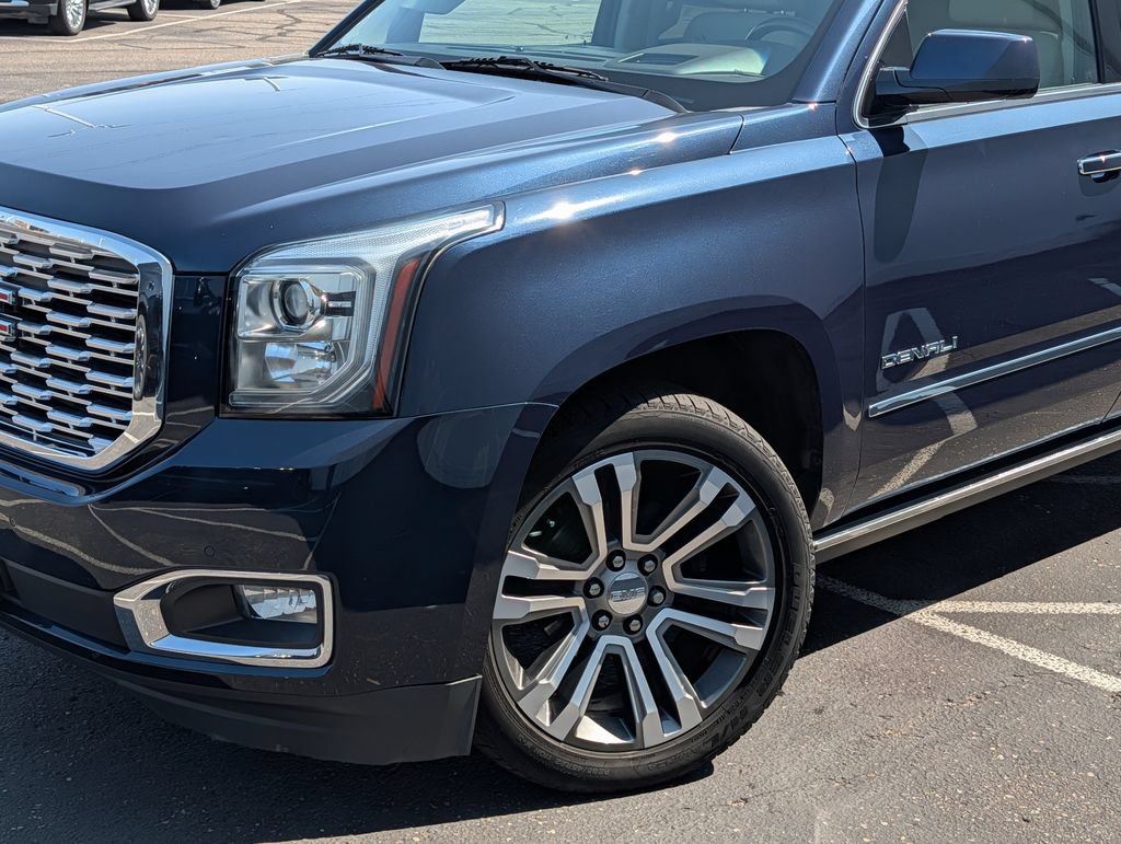 Used 2020 GMC Yukon XL Denali w/ Denali Ultimate Package AWD/4WD image 27