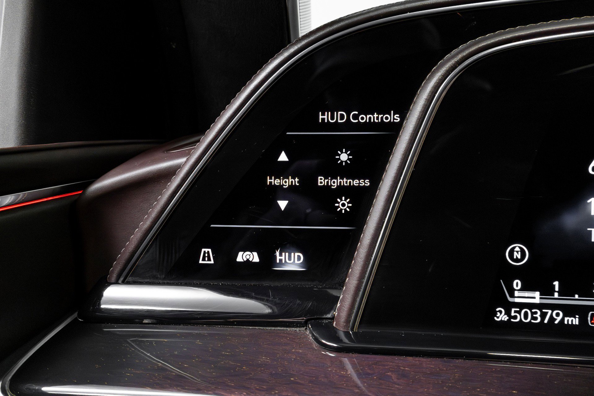 Used 2021 Cadillac Escalade ESV Premium Luxury Platinum w/ Heavy-Duty Trailer Package image 53