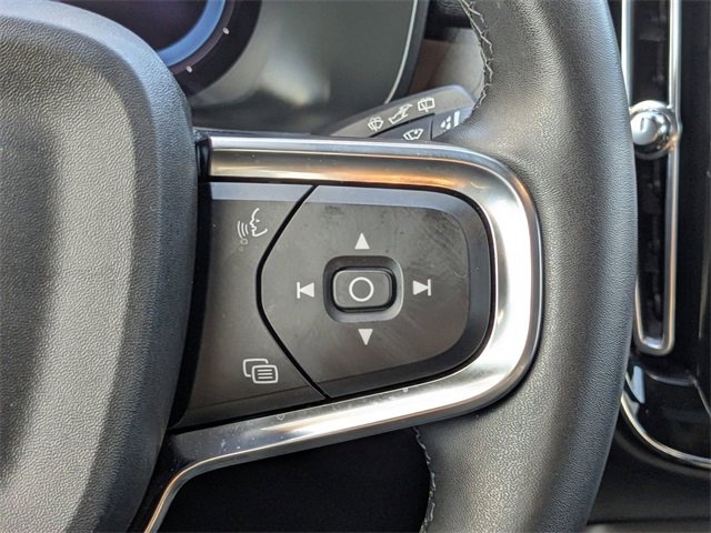 Used 2023 Volvo XC40 Recharge Ultimate image 27