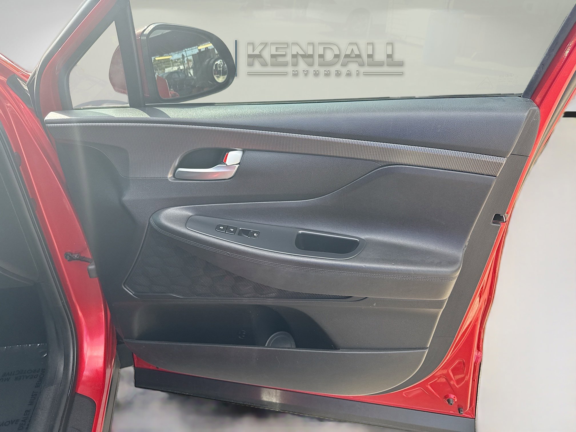 Used 2020 Hyundai Santa Fe SE w/ Cargo Package image 31