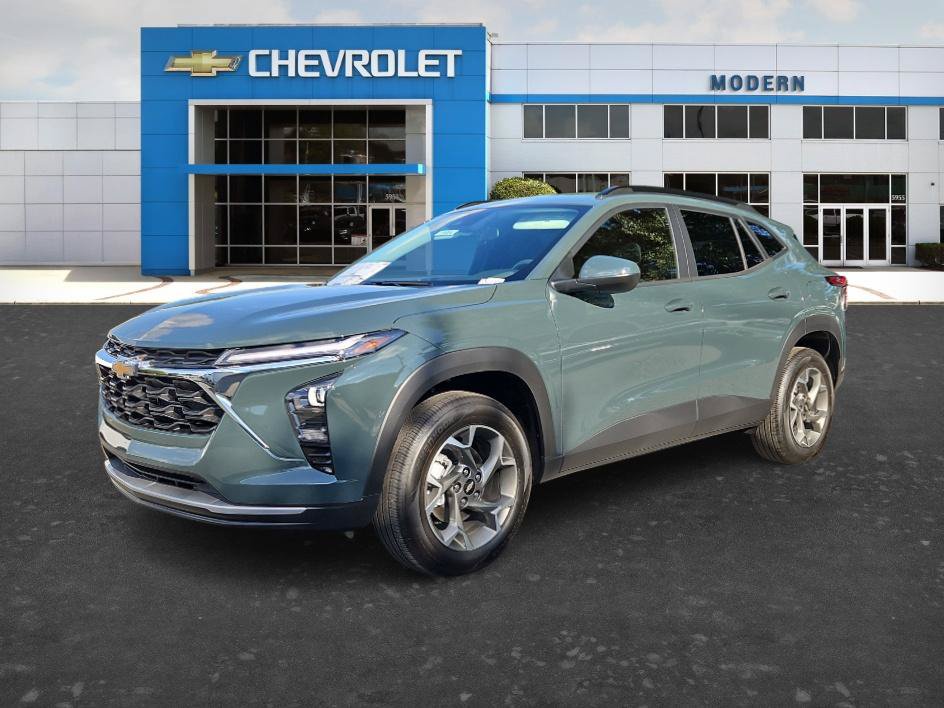 New 2026 Chevrolet Trax LT FWD image 1