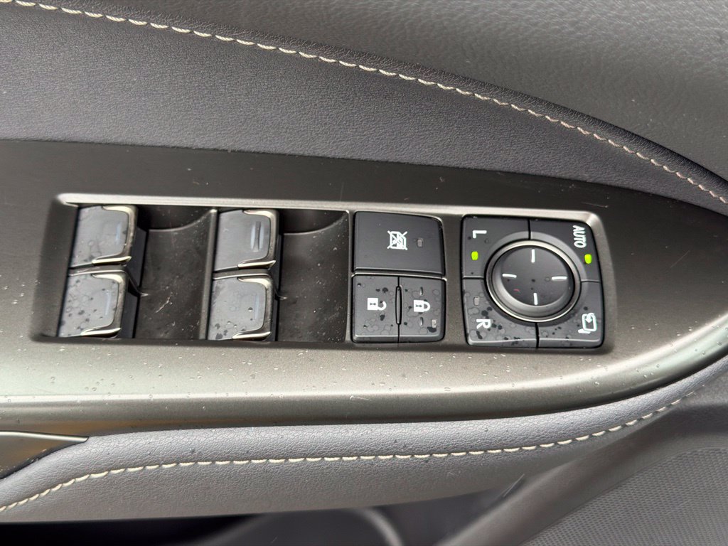 Used 2025 Lexus NX 350h AWD w/ Accessory Package (2T) image 19