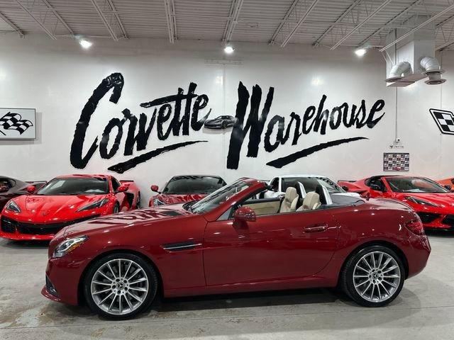 Used 2020 Mercedes-Benz SLC 300 image 32