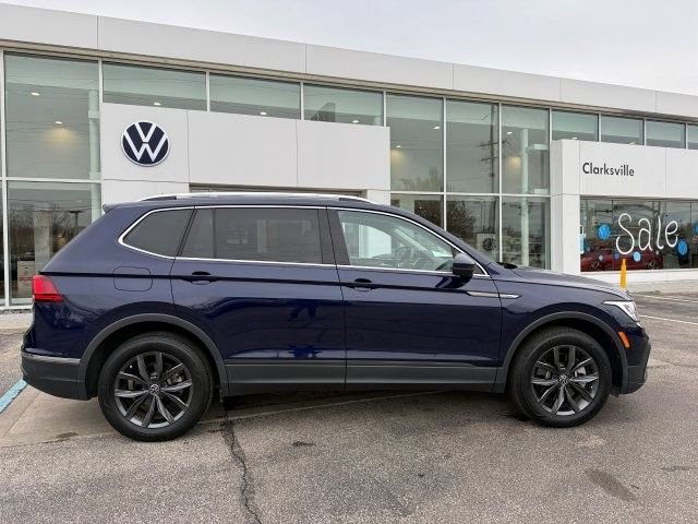 Certified 2023 Volkswagen Tiguan SE image 7