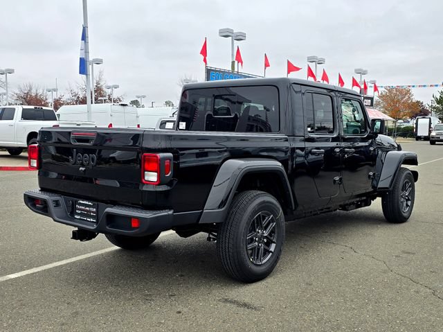New 2026 Jeep Gladiator Sport AWD/4WD image 4