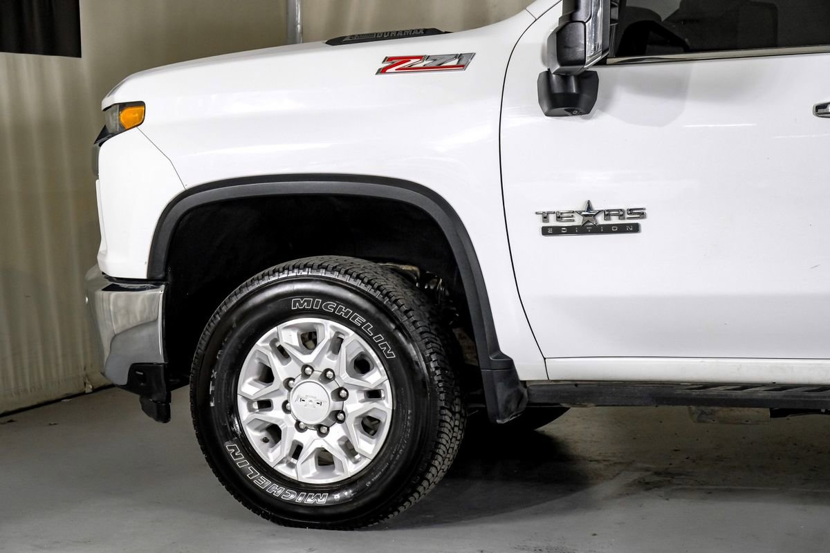 Used 2021 Chevrolet Silverado 2500 LTZ w/ LTZ Texas Edition image 12