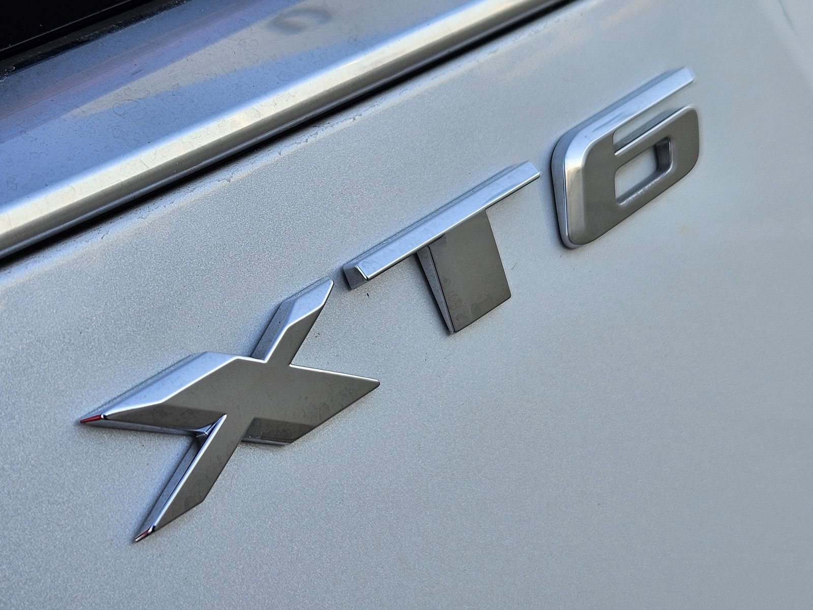 Certified 2025 Cadillac XT6 Premium Luxury image 14