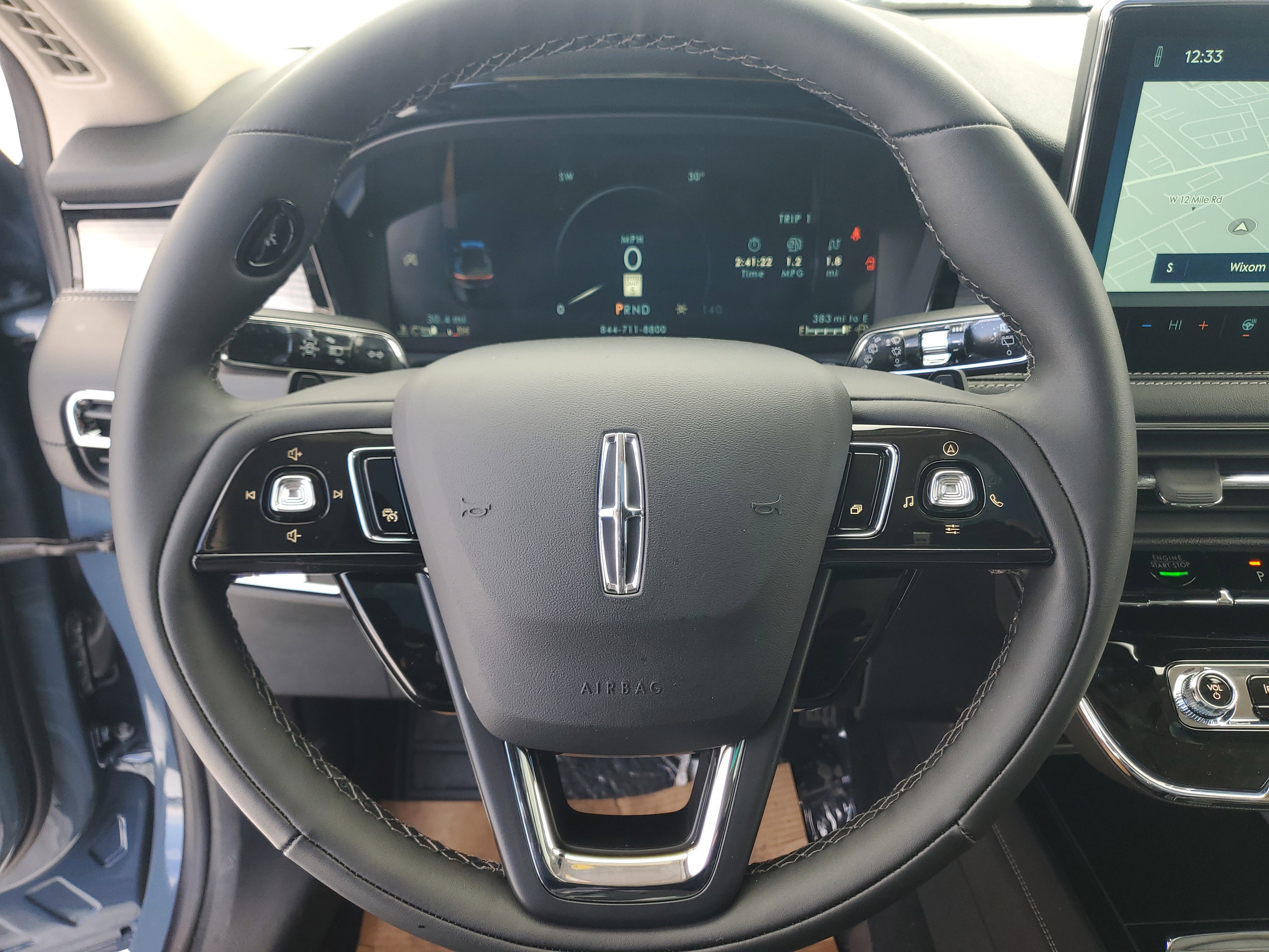 New 2026 Lincoln Corsair Premiere image 16