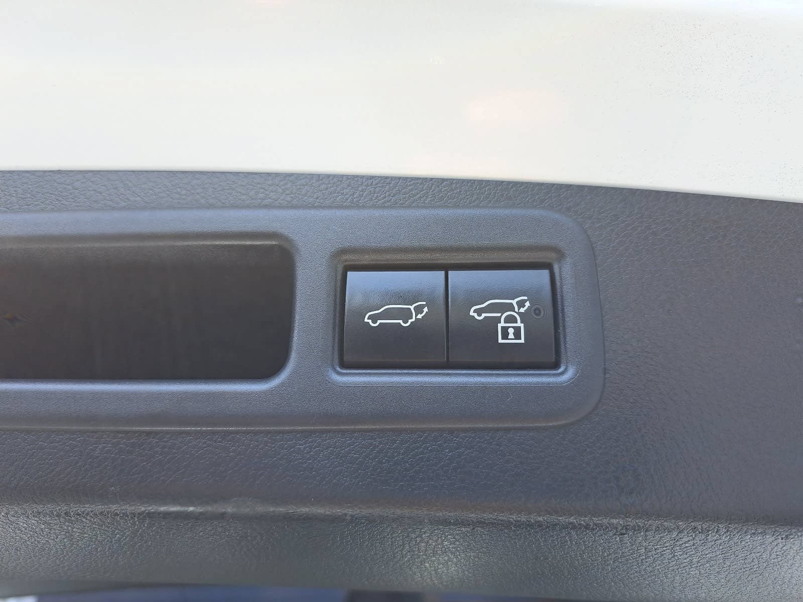Used 2024 Lexus RX 450h AWD w/ Convenience Package image 13