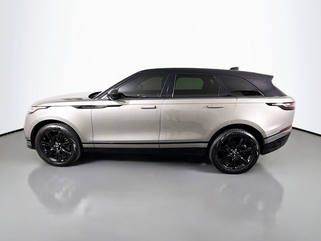 Used 2021 Land Rover Range Rover Velar R-Dynamic S image 4