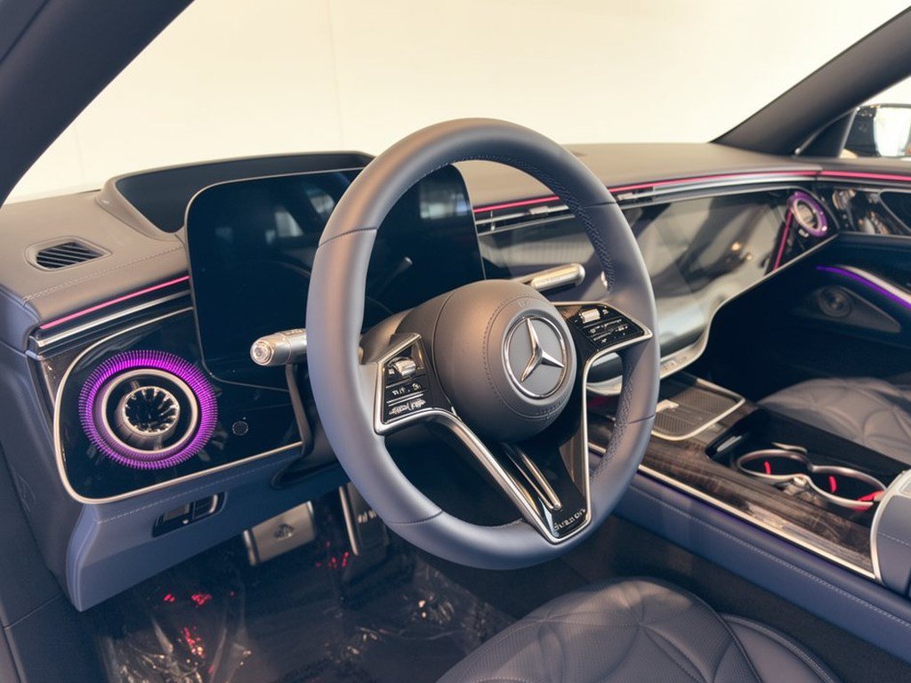 New 2027 Mercedes-Benz Maybach S 580 4MATIC image 4